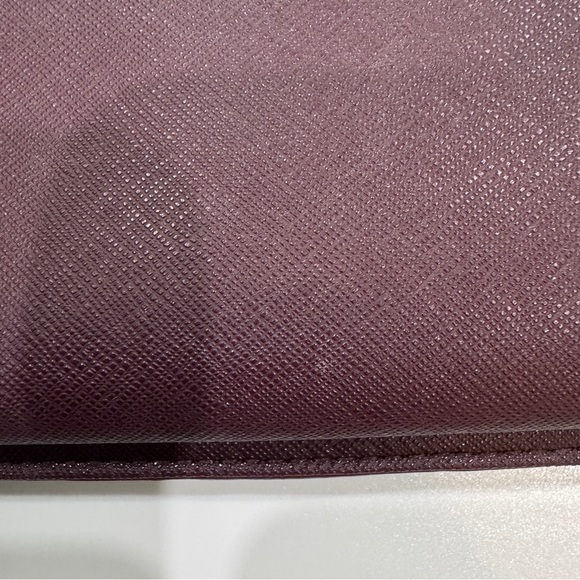 Kate Spade Kirk Park Saffiano Linney Authentic (has wear) - Picture 9 of 10